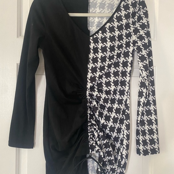 Drawstring dress - Picture 3 of 3